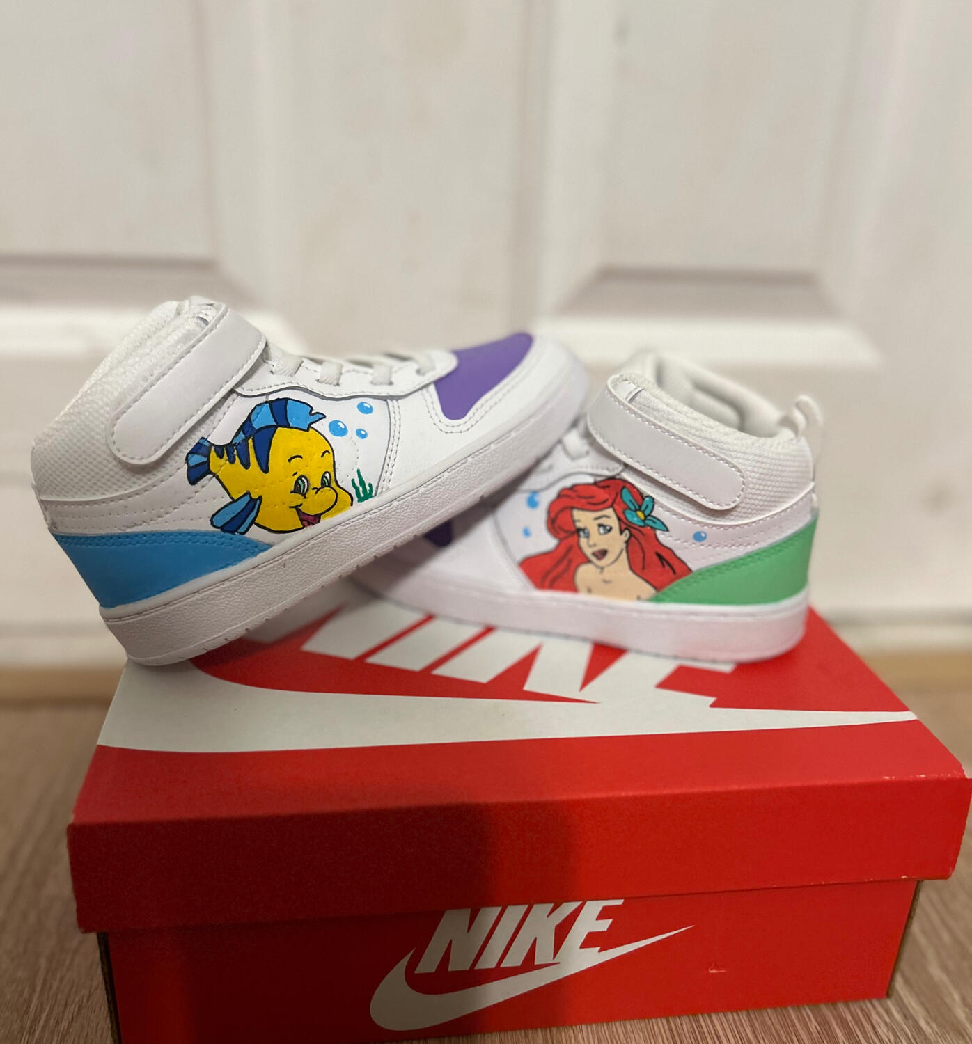 “My 3 year old loves her custom little mermaid shoes! Very well made and intricate design. These make for a thoughtful gift for any age and you are able to choose which type of shoe!” ⭐️⭐️⭐️⭐️⭐️ -Allison-