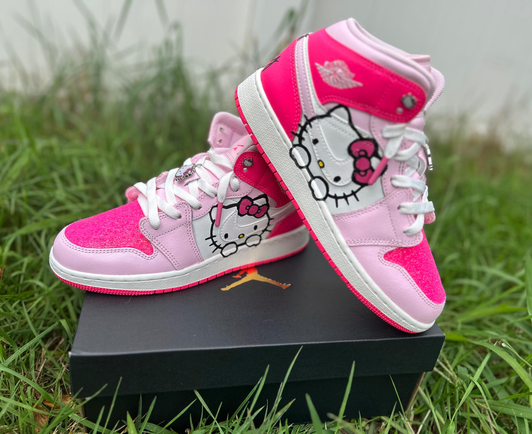 “I purchased 2 sets of kicks for my son who is an avid gamer and my daughter who is a girly girl through n through! The shoes went far beyond my imagination, they were awesome and my kids absolutely loved them!” ⭐️⭐️⭐️⭐️⭐️ -Matt-